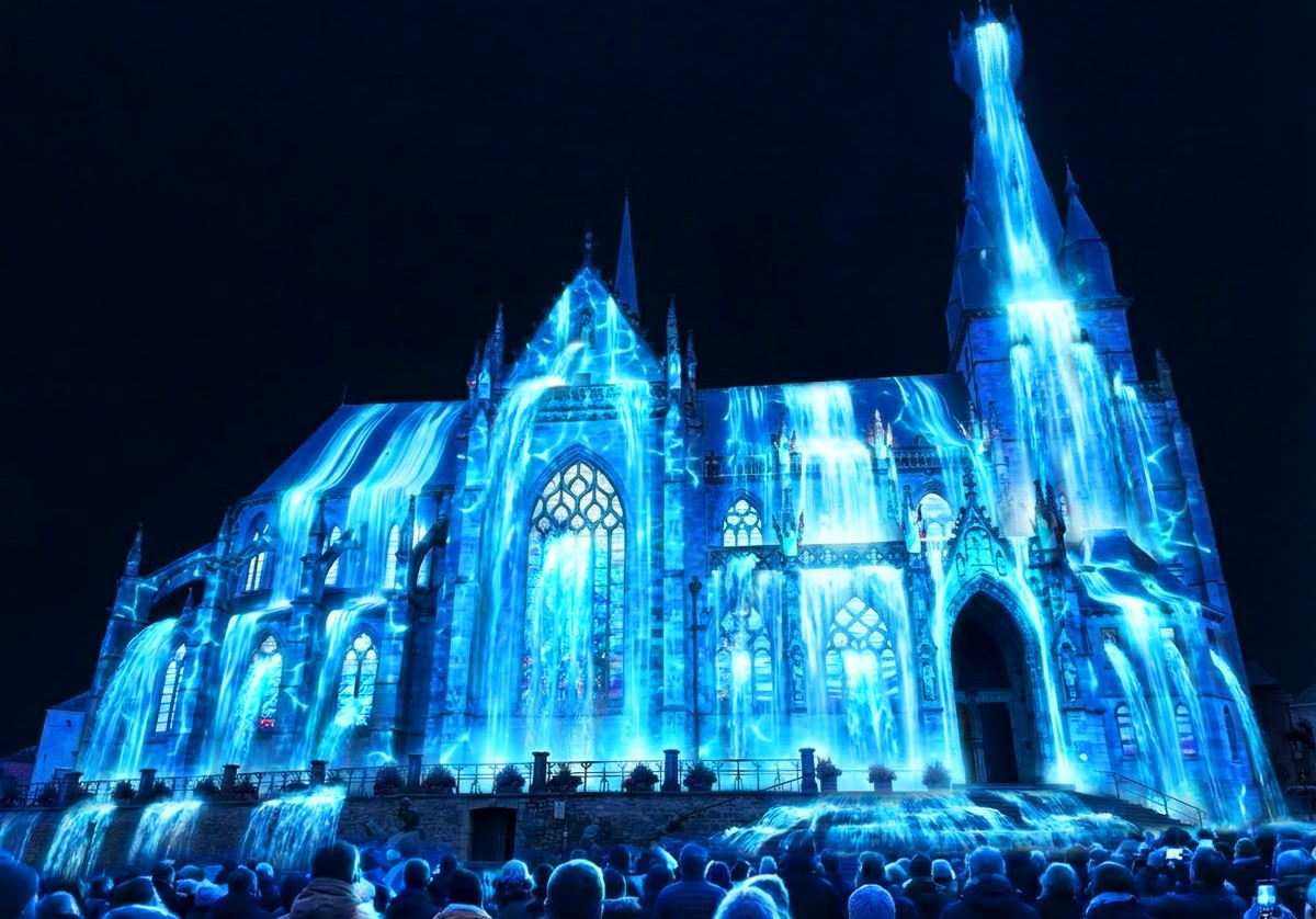 Walcourt&nbsp;Saint-L�ger (Lux.)&nbsp;Spectacle&nbsp;Autre&nbsp;D eau et de feu spectacle monumental